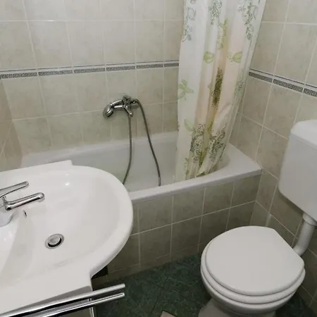 Mony-one Bedroom With Terrace - Ground Floor דירה דוברובניק